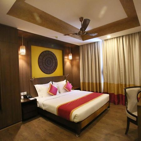 טריואנדרום Vivin Luxury Suites מראה חיצוני תמונה