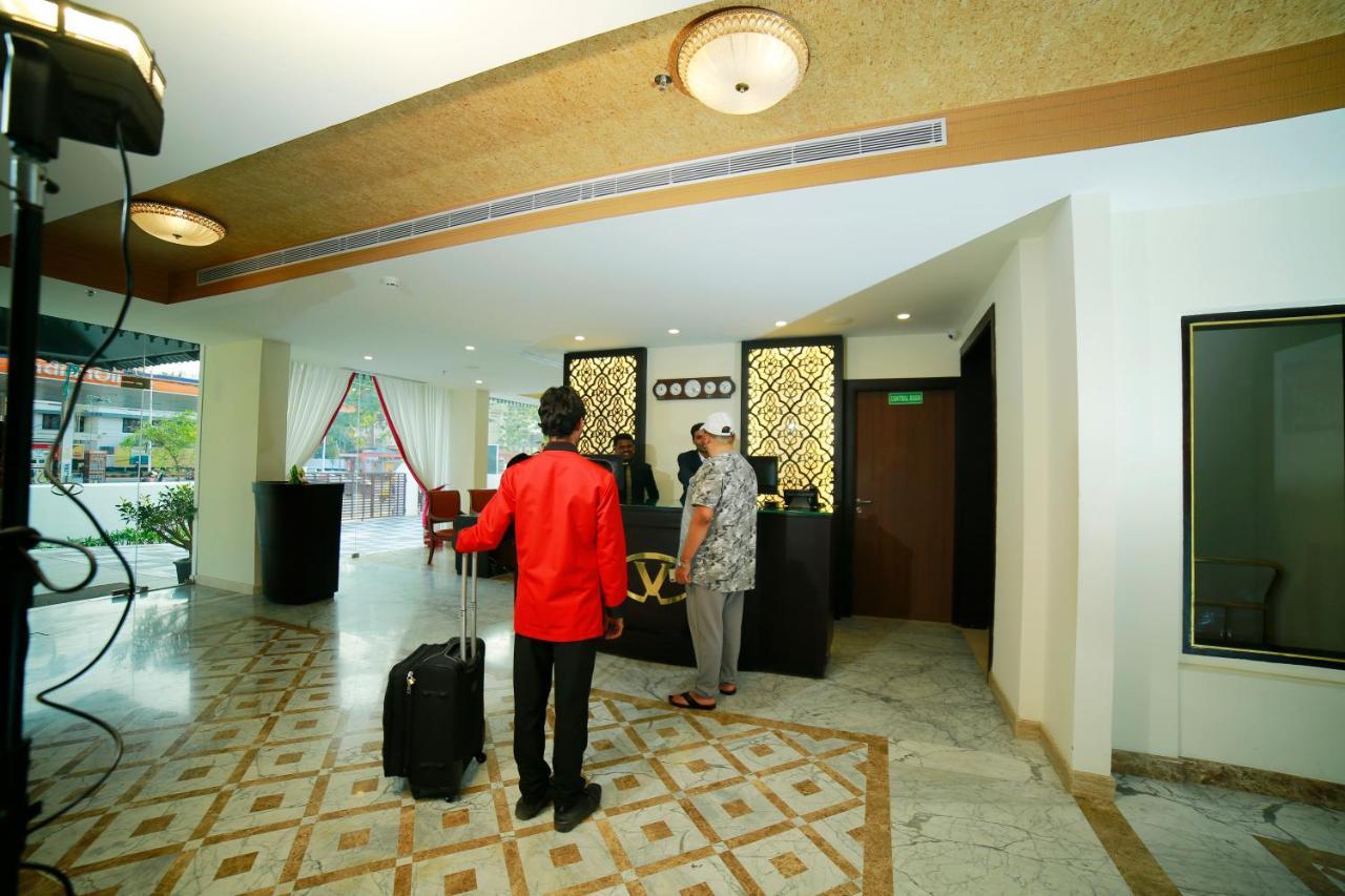 טריואנדרום Vivin Luxury Suites מראה חיצוני תמונה