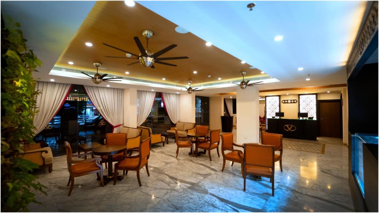 טריואנדרום Vivin Luxury Suites מראה חיצוני תמונה