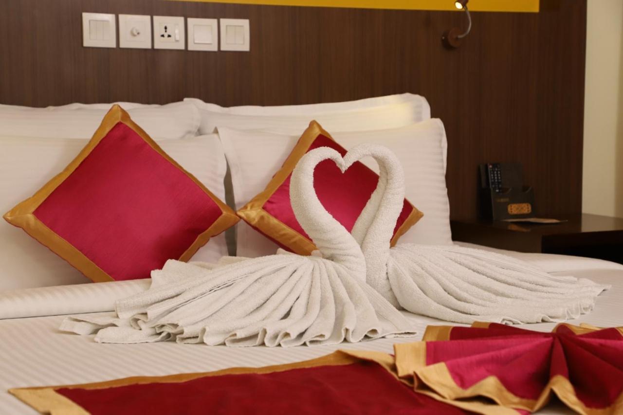 טריואנדרום Vivin Luxury Suites מראה חיצוני תמונה